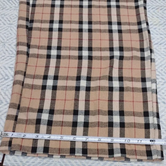 JODIFL Plaid Pants Wide Leg in Beige and Black - Picture 11 of 12